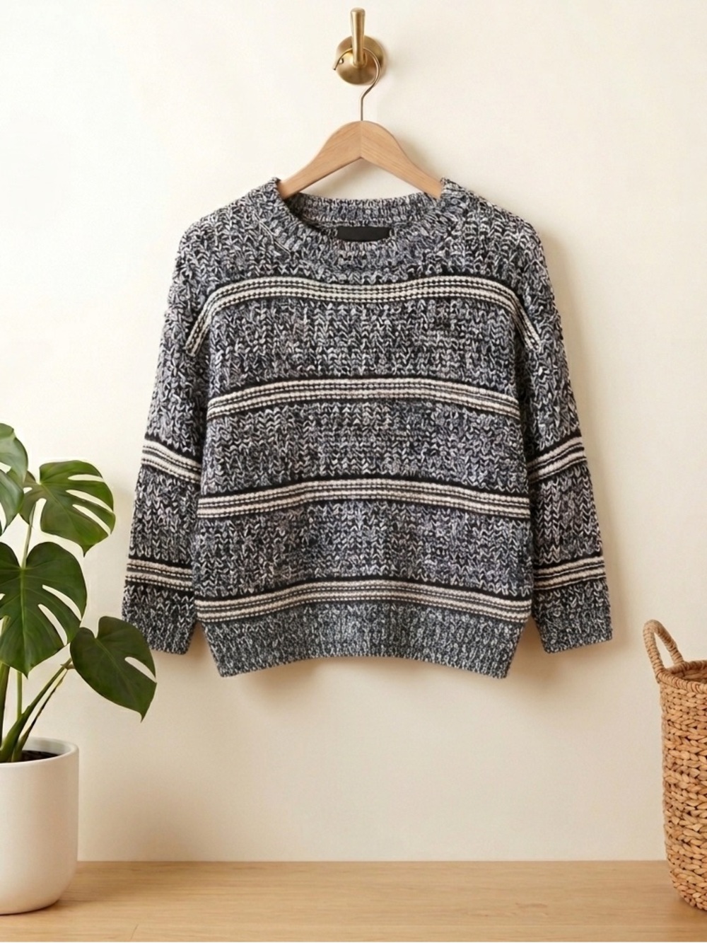 BDG Hi-Low Pullover Sweater